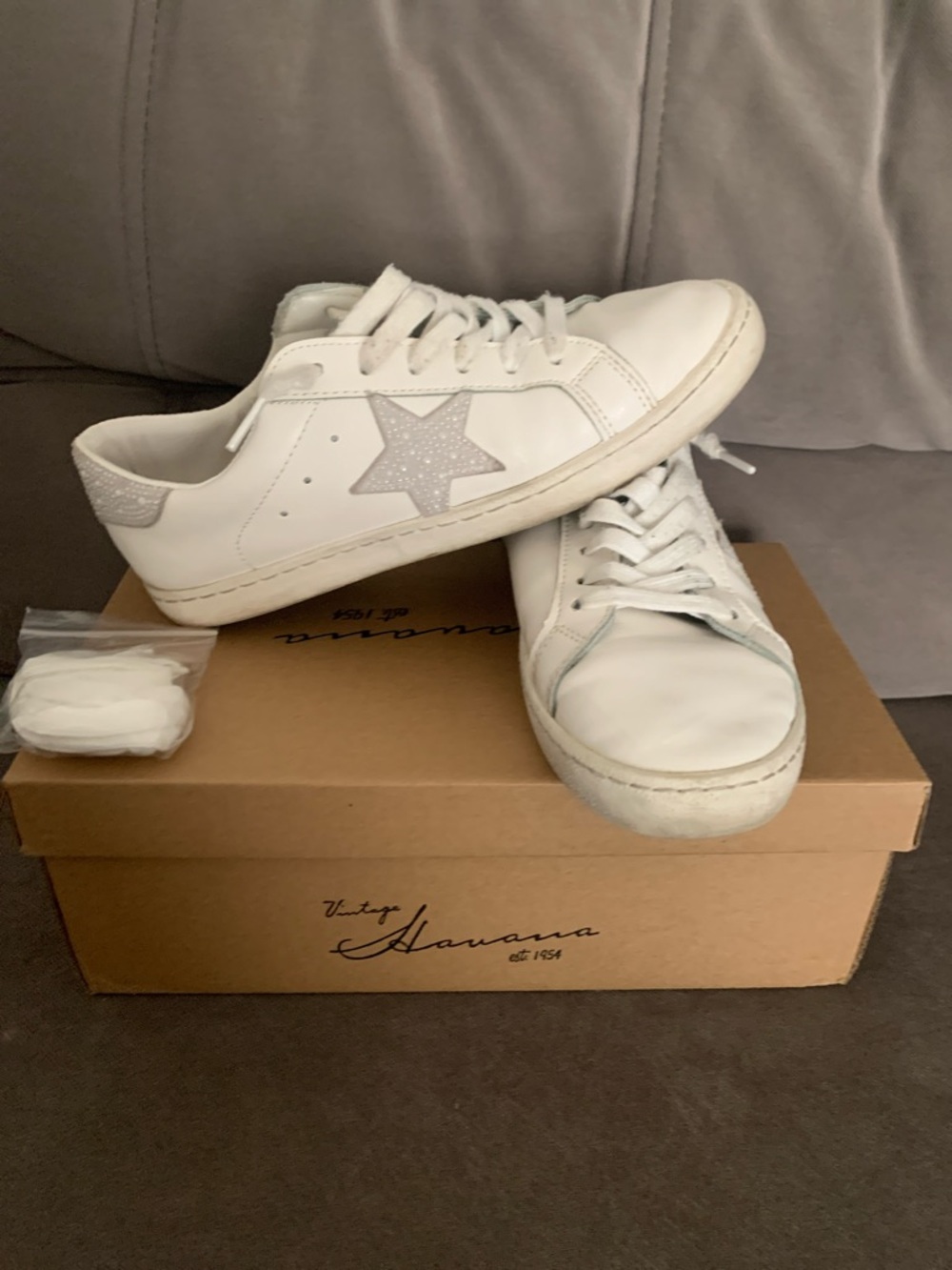 Vintage Havana White Low-Top Leather Sneakers